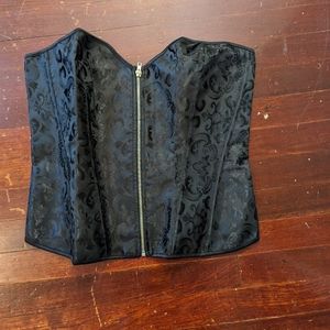 Black zip up corset Size XXL